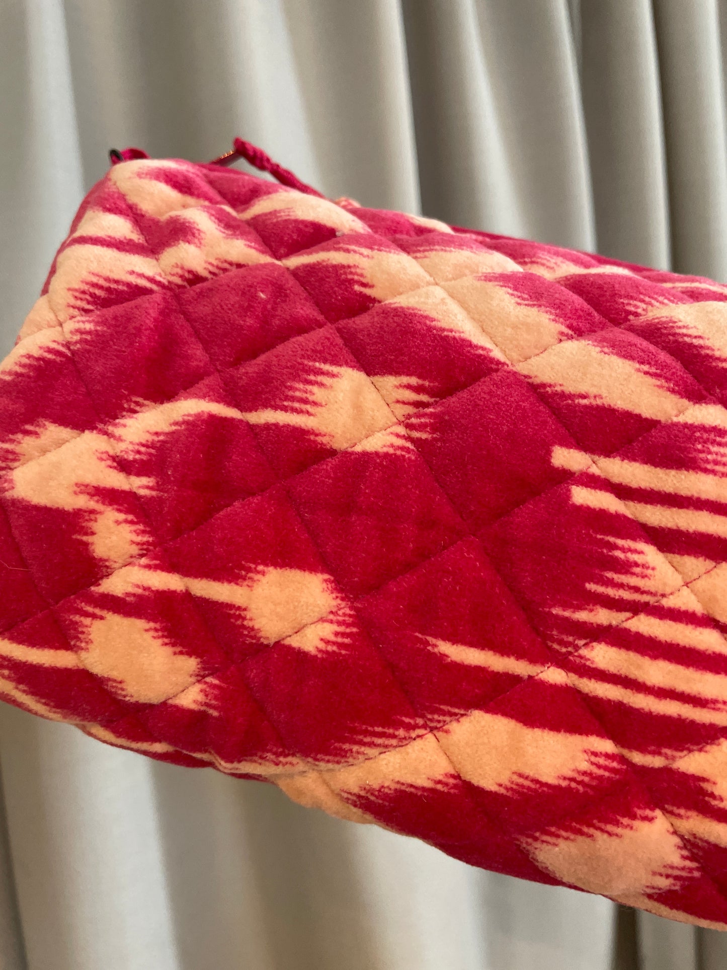Velvet Zip Pouch/Dopp
