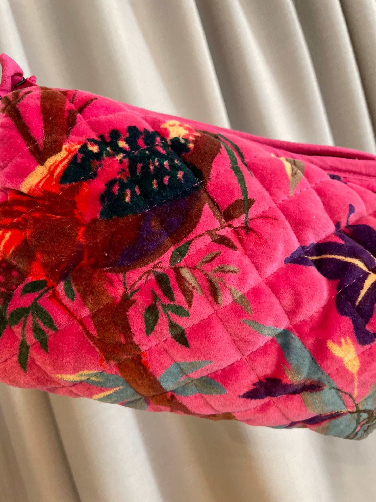 Velvet Zip Pouch/Dopp