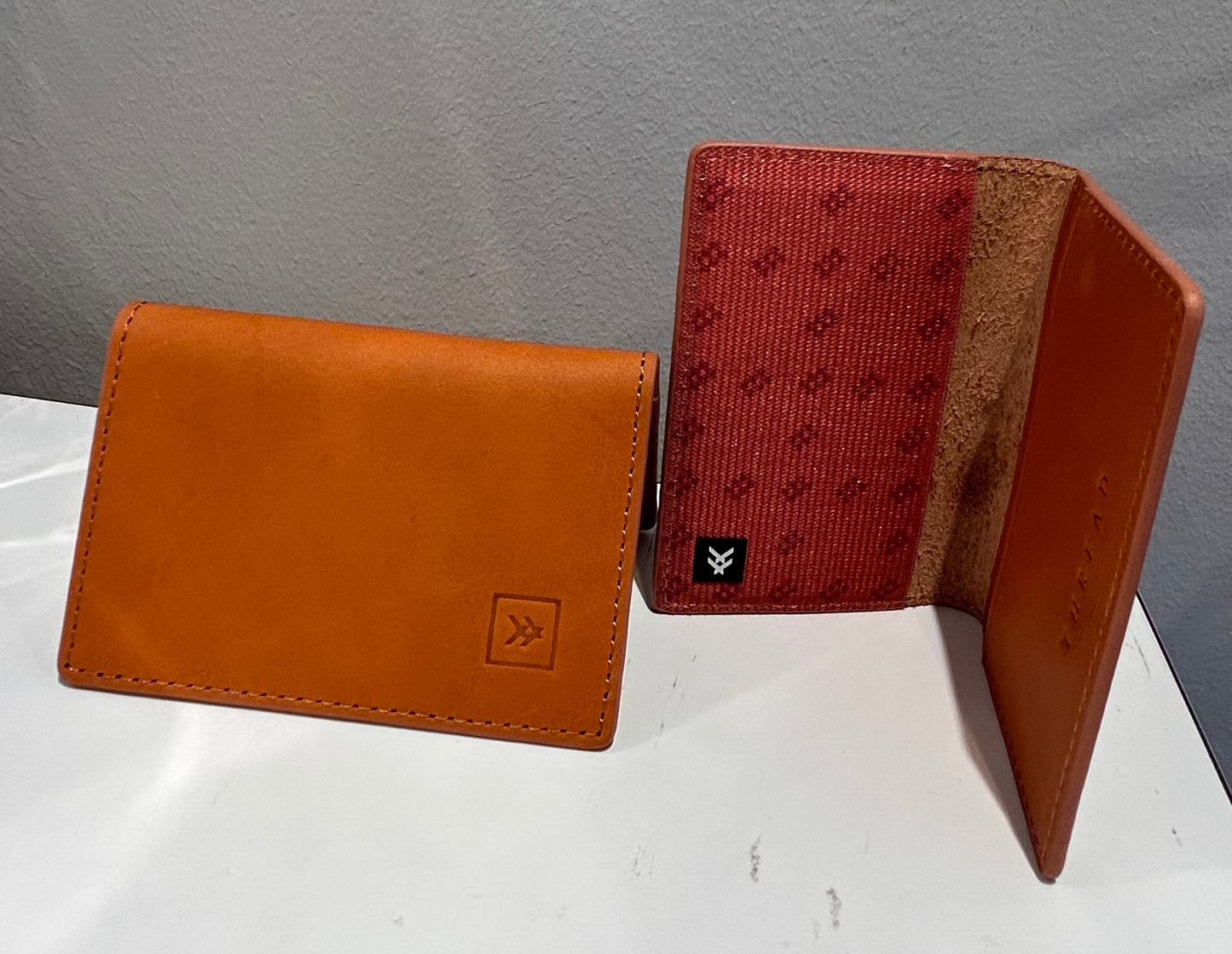 Thread Wallets Bifold