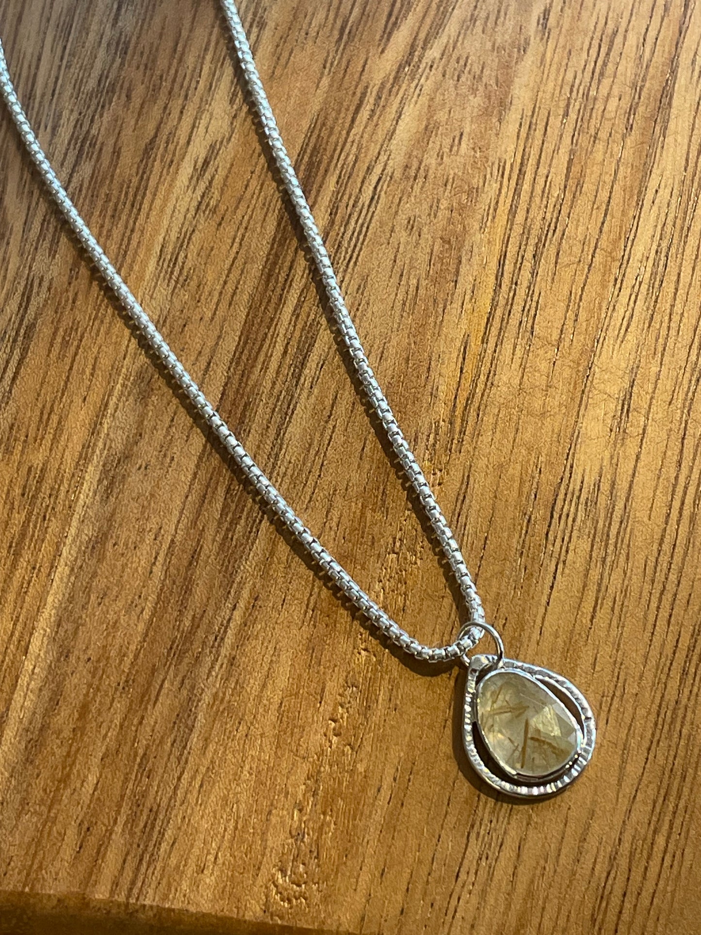 EnRoot Teardrop Pendant Rutilated Quartz