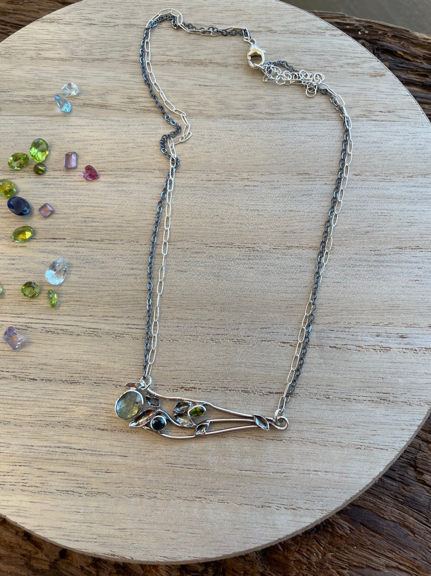 EnRoot Vine Pendant w/gemstones